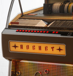 Rocket CD Jukebox "Medium Oak"