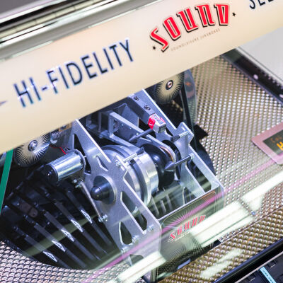 Rocket Vinyl Jukebox "Graphite"