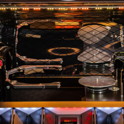 Rocket LP Jukebox "Black Ash"