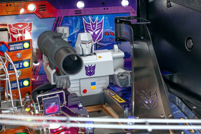 Transformers: More Than Meets the Eye Pro