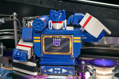 Transformers: More Than Meets the Eye Premium