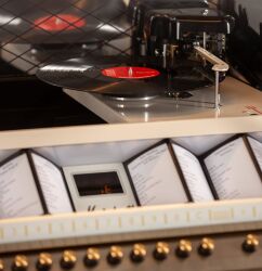 Marshall Rocket LP Jukebox - Cream Edition