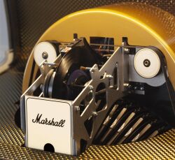 Marshall Rocket Vinyl Jukebox - Cream Edition